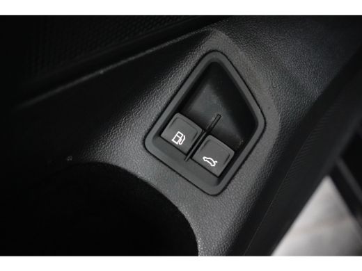Volkswagen Passat Variant 1.4 eHybrid 218 pk GTE 6-DSG | Wegklapbare Trekhaak | Apple Carplay | Achteruitrijcamera | ActivLease financial lease