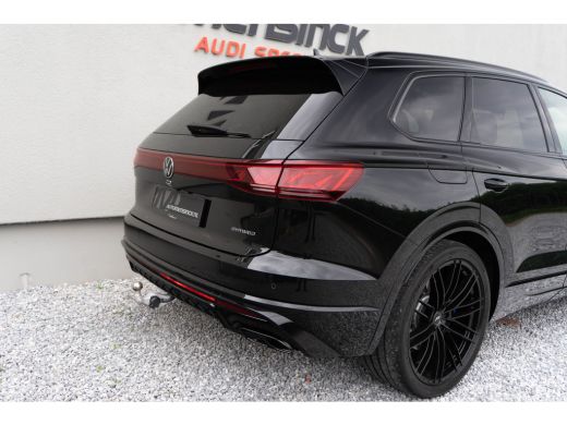 Volkswagen Touareg 3.0 TSI eHybrid 4MOTION R / 5 Jaar fabrieksgarantie/ Puglia/ Standkachel/ Luchtvering/ Adaptive C... ActivLease financial lease