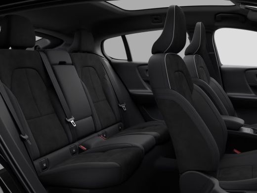 Volvo  EC40 Single Motor Ext. Range Black Edition Ultra Europa 82 kWh | Achterbank verwarmd | Apple Carplay/A... ActivLease financial lease
