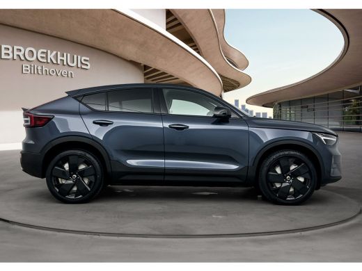 Volvo  EC40 Single Motor Ext. Range Ultra Black Edition. Europa 82 kWh | Achterbank verwarmd | Apple Carplay/... ActivLease financial lease