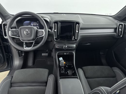 Volvo  EC40 Single Motor Ext. Range Ultra Black Edition. Europa 82 kWh | Achterbank verwarmd | Apple Carplay/... ActivLease financial lease