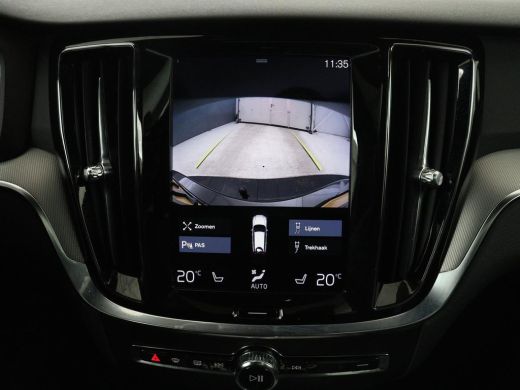 Volvo  V60 2.0 B3 R-Design | Panoramadak | Trekhaak | Leder | Memory | Stuur/stoel verwarming | Harman/Kardo... ActivLease financial lease