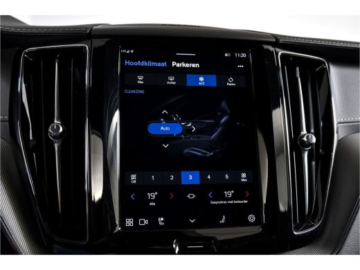 Volvo  XC60 2.0 T6 Plug-in hybrid AWD Ultra Black Edition | S/K-Panodak | Elek. Trekhaak | Alarmklasse 3 | Di... ActivLease financial lease