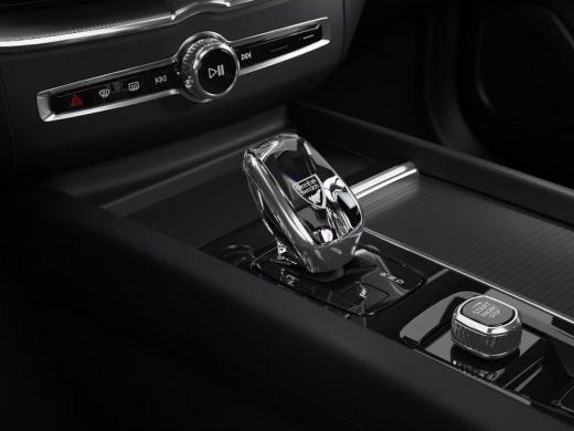 Volvo  XC60 2.0 T8 Plug-in hybrid AWD Ultra Black Edition Exec | Achterbank verwarmd | Achteruitrijcamera | A... ActivLease financial lease
