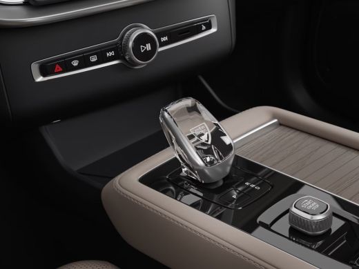 Volvo  XC90 2.0 T8 Plug-in hybrid AWD Ultra Dark Exec. Ed. | 2 stoelen op derde rij | Achterbank verwarmd | A... ActivLease financial lease