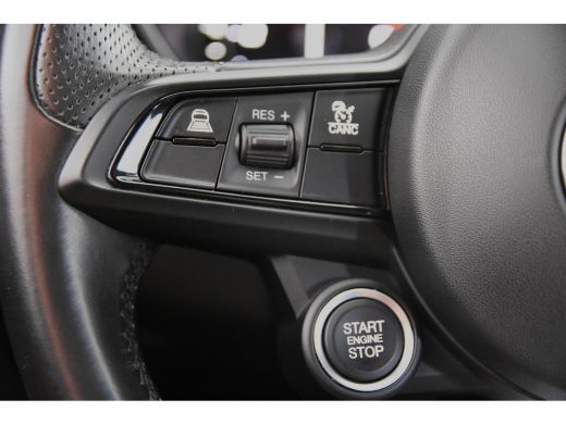 Alfa Romeo Giulia 2.2 Super Turbo Diesel *1ste eigenaar*Navigatie*Keyless* ActivLease financial lease