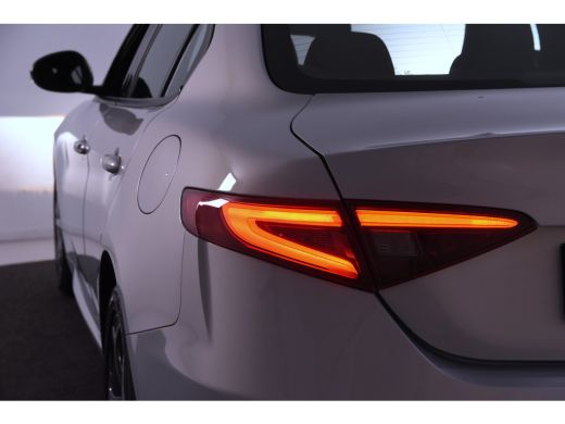 Alfa Romeo Giulia 2.2 Super Turbo Diesel *1ste eigenaar*Navigatie*Keyless* ActivLease financial lease