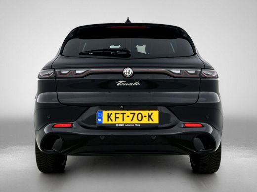 Alfa Romeo Tonale 1.5T 160PK Hybrid Veloce PANORAMADAK | LEER | CAMERA | 20"LM ActivLease financial lease