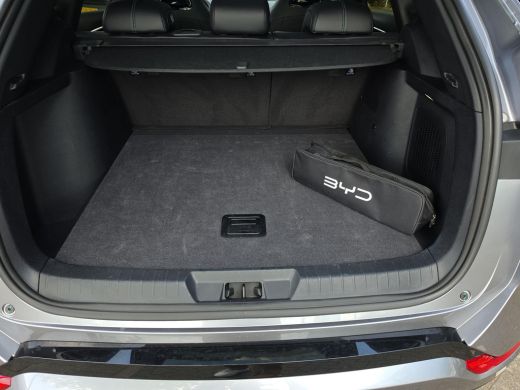 BYD SEAL U 1.5 T DM-i AWD Design | 1.300 kg trekgewicht | Rijklaarprijs ! ActivLease financial lease