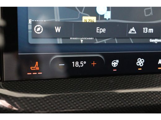 Ford Focus 1.0 EcoBoost Hybrid ST Line | 1e Eigenaar! | Dealer Onderhouden! | LED | Winterpack | Navi | Clim... ActivLease financial lease