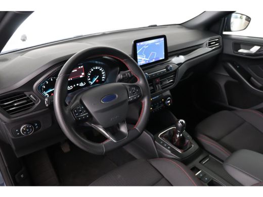 Ford Focus 1.0 EcoBoost Hybrid ST Line Business | 1e Eigenaar! | Winterpack | Cruise Adaptive | Camera | LED... ActivLease financial lease