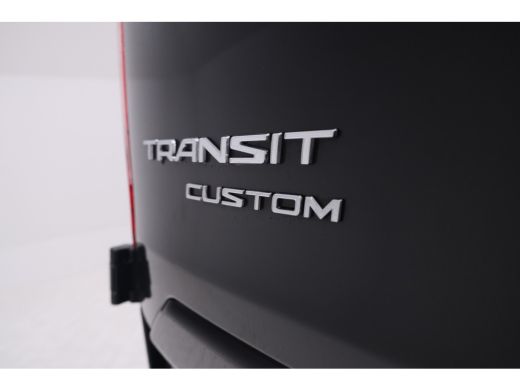 Ford Transit Custom 320 2.0 TDCI L2H1 Limited DC 170Pk, 5 Pers. Leer, 2x schuifdeur ActivLease financial lease
