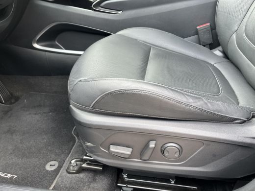 Hyundai Tucson 1.6 T-GDI PHEV Premium Sky 4WD | Rijklaarprijs! | Panoramadak | Elektrisch verstelbare stoelen | ... ActivLease financial lease