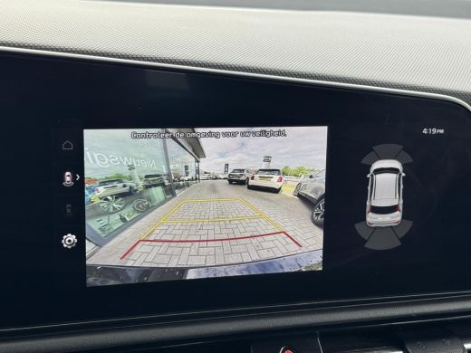 Kia Niro EV DynamicLine 64.8 kWh NL-AUTO | 1/2 LEDER | NIEUW MODEL | CAMERA | SOH 100% ActivLease financial lease