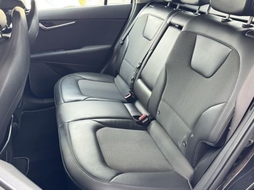 Kia Niro EV DynamicLine 64.8 kWh NL-AUTO | 1/2 LEDER | NIEUW MODEL | CAMERA | SOH 100% ActivLease financial lease