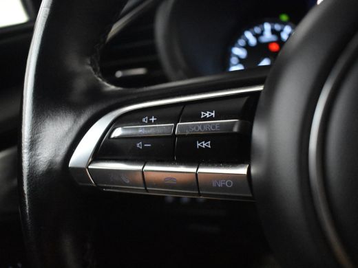 Mazda 3 2.0 e-SkyActiv-X M Hybrid 186 Luxury l Bose Sound l Leder l Schuifdak l LED l CLimate Contr. l Fu... ActivLease financial lease