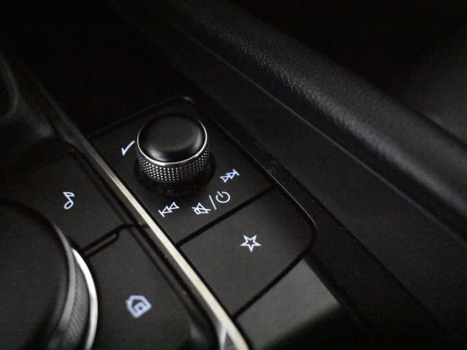 Mazda 3 2.0 e-SkyActiv-X M Hybrid 186 Luxury l Bose Sound l Leder l Schuifdak l LED l CLimate Contr. l Fu... ActivLease financial lease