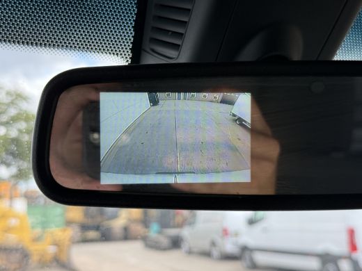 Mercedes-Benz eSprinter eSprinter 312 55kWh L2H2 Elektrisch 145km WLTP 93.3% (SOH) 80kw Snelladen Climate Control Camera ActivLease financial lease