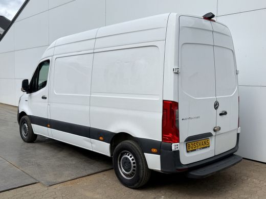 Mercedes-Benz eSprinter eSprinter 312 55kWh L2H2 Elektrisch 145km WLTP 93.3% (SOH) 80kw Snelladen Climate Control Camera ActivLease financial lease
