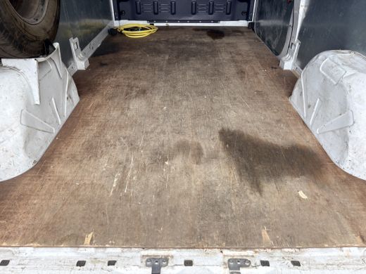 Mercedes-Benz eSprinter eSprinter 312 55kWh L2H2 Elektrisch 145km WLTP 93,7% (SOH) 80kw Snelladen Climate Control Camera ActivLease financial lease
