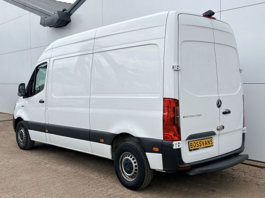 Mercedes-Benz eSprinter eSprinter 312 55kWh L2H2 Elektrisch 145km WLTP 93,7% (SOH) 80kw Snelladen Climate Control Camera ActivLease financial lease