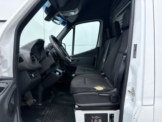 Mercedes-Benz eSprinter eSprinter 312 55kWh L2H2 Elektrisch 145km WLTP 93,7% (SOH) 80kw Snelladen Climate Control Camera ActivLease financial lease