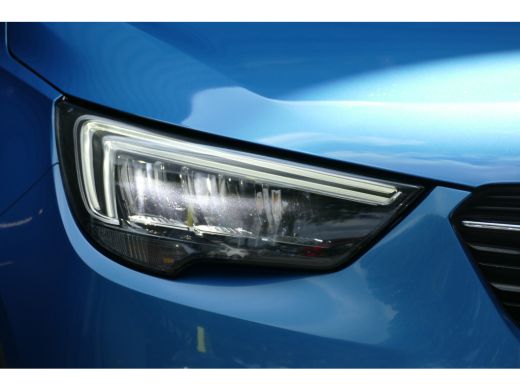 Opel Crossland X 1.2 TURBO 130PK INNOVATION AUTOMAAT / CAMERA / TREKHAAK / NAVI / LED / CLIMA / PDC / BLUETOOTH / ... ActivLease financial lease