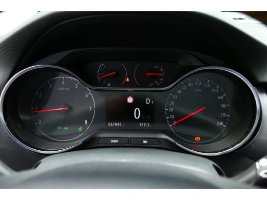 Opel Crossland X 1.2 TURBO 130PK INNOVATION AUTOMAAT / CAMERA / TREKHAAK / NAVI / LED / CLIMA / PDC / BLUETOOTH / ... ActivLease financial lease