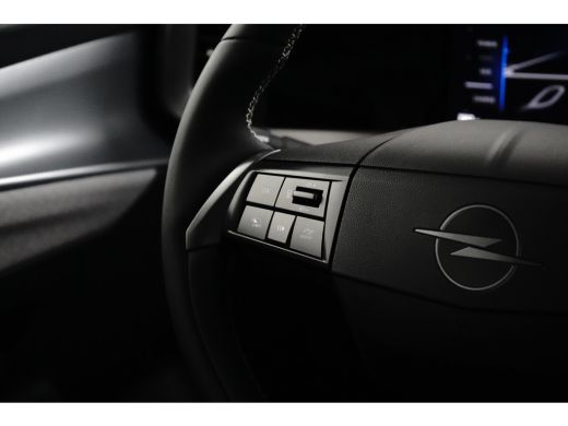 Opel Mokka-e e Edition Stuurverwarming | Camera | Parkeersensoren Voor&Achter | Achteruitrijcamera met 180&deg; Ar... ActivLease financial lease