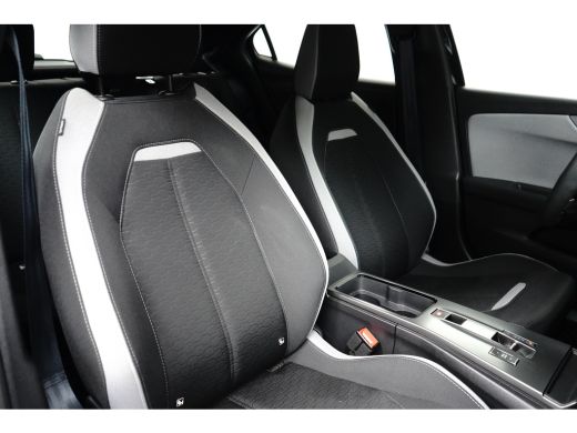 Opel Mokka-e e Edition Stuurverwarming | Camera | Parkeersensoren Voor&Achter | Achteruitrijcamera met 180&deg; Ar... ActivLease financial lease