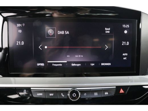 Opel Mokka-e Level 5 50 kWh | SOH 100% | Dealer Onderhouden! | 1e Eigenaar! | Warmtepomp | Stoel/Stuurverwarmi... ActivLease financial lease