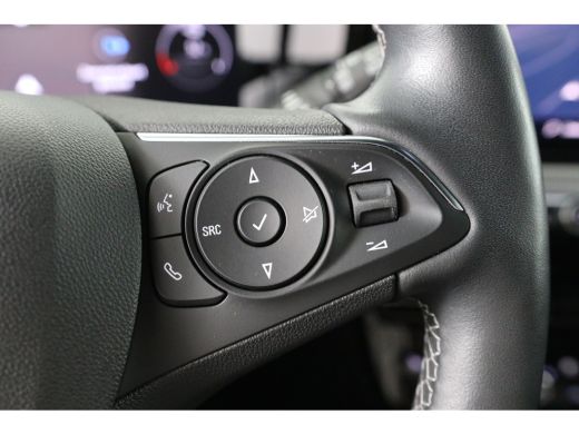 Opel Mokka-e Level 5 50 kWh | SOH 100% | Dealer Onderhouden! | 1e Eigenaar! | Warmtepomp | Stoel/Stuurverwarmi... ActivLease financial lease