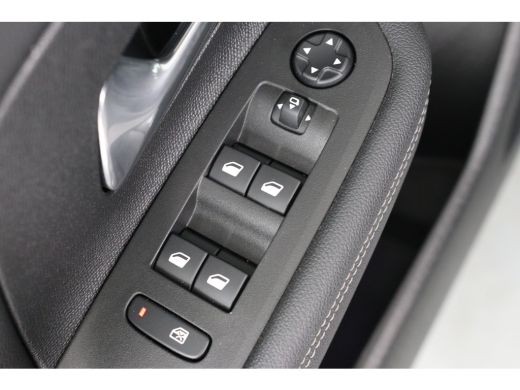 Opel Mokka-e Level 5 50 kWh | SOH 100% | Dealer Onderhouden! | 1e Eigenaar! | Warmtepomp | Stoel/Stuurverwarmi... ActivLease financial lease