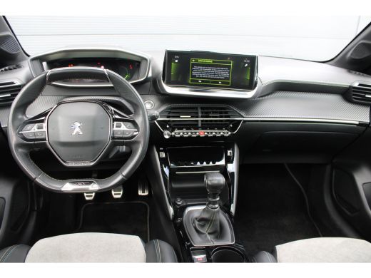 Peugeot 208 1.2 PureTech GT Pack | Navigatie | Camera | Panoramadak | Stoelverwarming | Black Pack | Alcantar... ActivLease financial lease