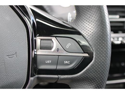 Peugeot 208 1.2 PureTech GT Pack | Navigatie | Camera | Panoramadak | Stoelverwarming | Black Pack | Alcantar... ActivLease financial lease