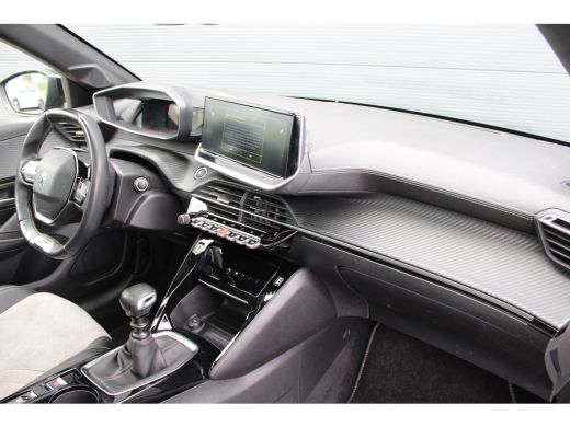 Peugeot 208 1.2 PureTech GT Pack | Navigatie | Camera | Panoramadak | Stoelverwarming | Black Pack | Alcantar... ActivLease financial lease