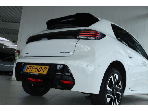 Peugeot 208 1.2 Hybrid 110 e-DCS6 Allure | Cruise Control | 360 Camera | Navigatie | Carplay | Climate | LED ... ActivLease financial lease