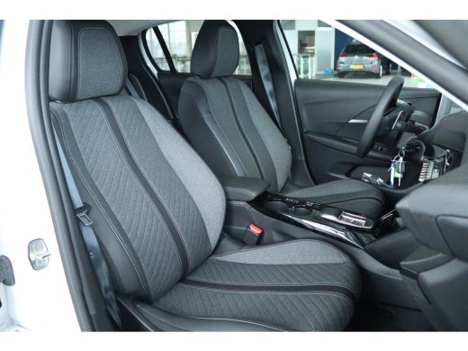 Peugeot 208 1.2 Hybrid 110 e-DCS6 Allure | Cruise Control | 360 Camera | Navigatie | Carplay | Climate | LED ... ActivLease financial lease
