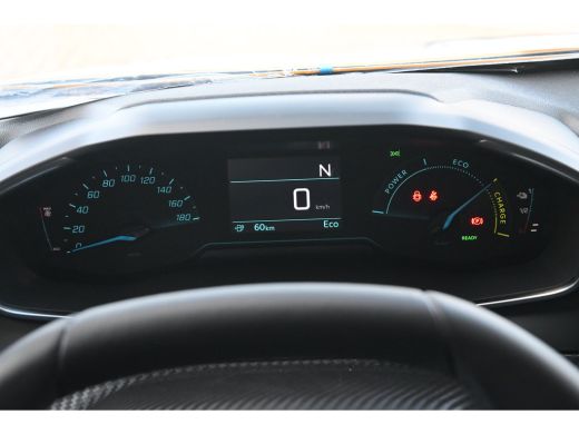 Peugeot e-208 Business | 10" HD-touchscreen met PEUGEOT i-Connect&reg; Advanced Navigatie | 10" touchscreen met DAB... ActivLease financial lease