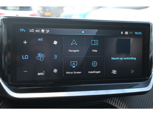 Peugeot e-208 Business | 10" HD-touchscreen met PEUGEOT i-Connect&reg; Advanced Navigatie | 10" touchscreen met DAB... ActivLease financial lease