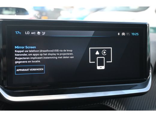 Peugeot e-208 Business | 10" HD-touchscreen met PEUGEOT i-Connect&reg; Advanced Navigatie | 10" touchscreen met DAB... ActivLease financial lease