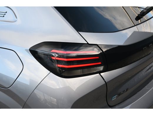 Peugeot e-208 Business | 10" HD-touchscreen met PEUGEOT i-Connect&reg; Advanced Navigatie | 10" touchscreen met DAB... ActivLease financial lease
