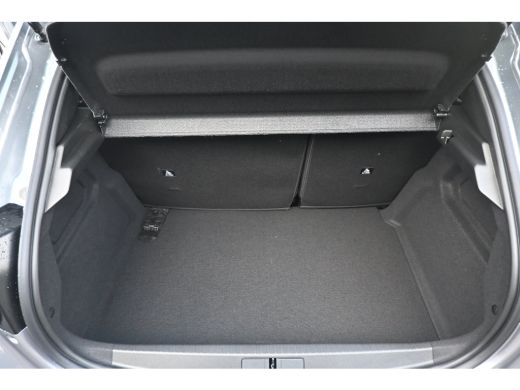 Peugeot e-208 Business | 10" HD-touchscreen met PEUGEOT i-Connect&reg; Advanced Navigatie | 10" touchscreen met DAB... ActivLease financial lease