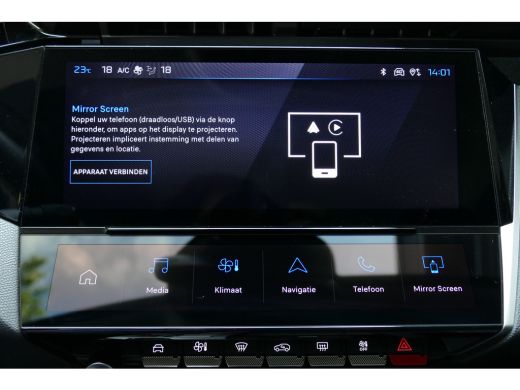 Peugeot e-308 EV 156PK 54KWH ALLURE AUTOMAAT / CAMERA / STOEL-STUURVERWARMING / KEYLESS / FULL-LED / 18"LMV / N... ActivLease financial lease