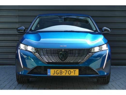 Peugeot e-308 EV 156PK 54KWH ALLURE AUTOMAAT / CAMERA / STOEL-STUURVERWARMING / KEYLESS / FULL-LED / 18"LMV / N... ActivLease financial lease