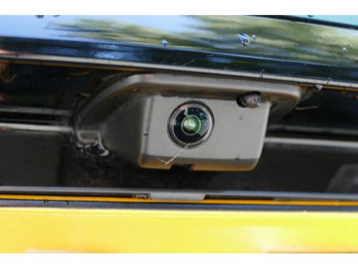 Peugeot e-308 EV 156PK 54KWH ALLURE AUTOMAAT / CAMERA / STOEL-STUURVERWARMING / KEYLESS / FULL-LED / 18"LMV / N... ActivLease financial lease