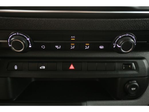 Peugeot Expert 2.0 BlueHDI 145PK L2H1 | Automaat | Airco | Camera | Cruise | Carplay | Parkeersens. ActivLease financial lease