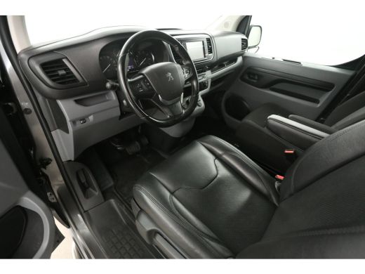 Peugeot Expert 2.0 BlueHDI 145PK L2H1 | Automaat | Airco | Camera | Cruise | Carplay | Parkeersens. ActivLease financial lease