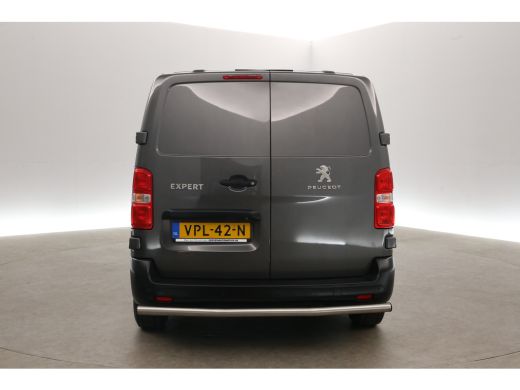Peugeot Expert 2.0 BlueHDI 145PK L2H1 | Automaat | Airco | Camera | Cruise | Carplay | Parkeersens. ActivLease financial lease