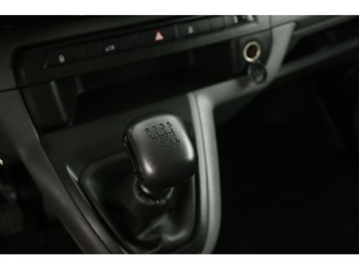 Peugeot Expert 2.0 BlueHDI L3H1 | Airco | Cruise | 3 Zits | Trekhaak | Carplay | Navi | Parkeersens. ActivLease financial lease